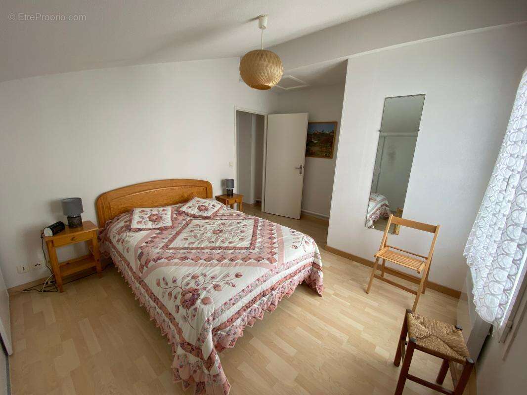 Maison à LES MATHES