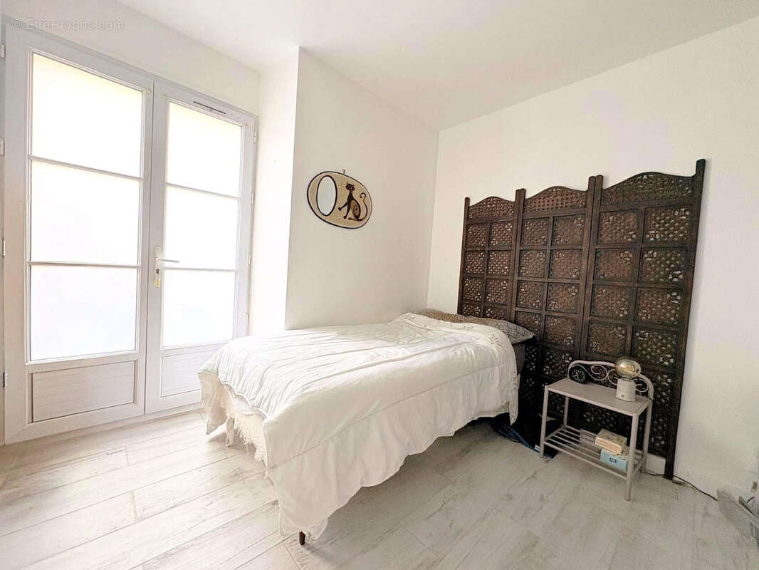 Appartement à LIMOURS