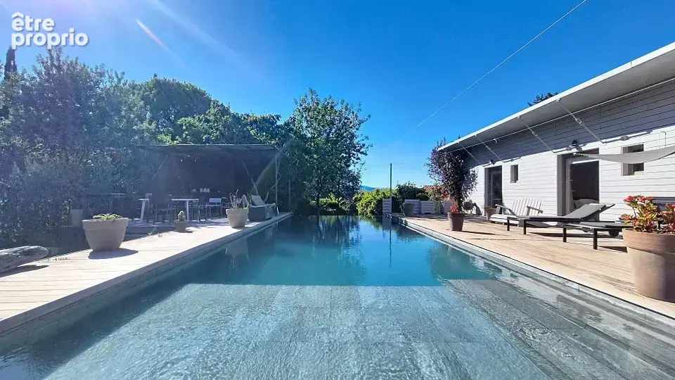VIC-LE-FESQ   Magnifique villa contemporaine de plain-pied T5 d’environ 195 m2 avec piscine à débordement. - photo 6