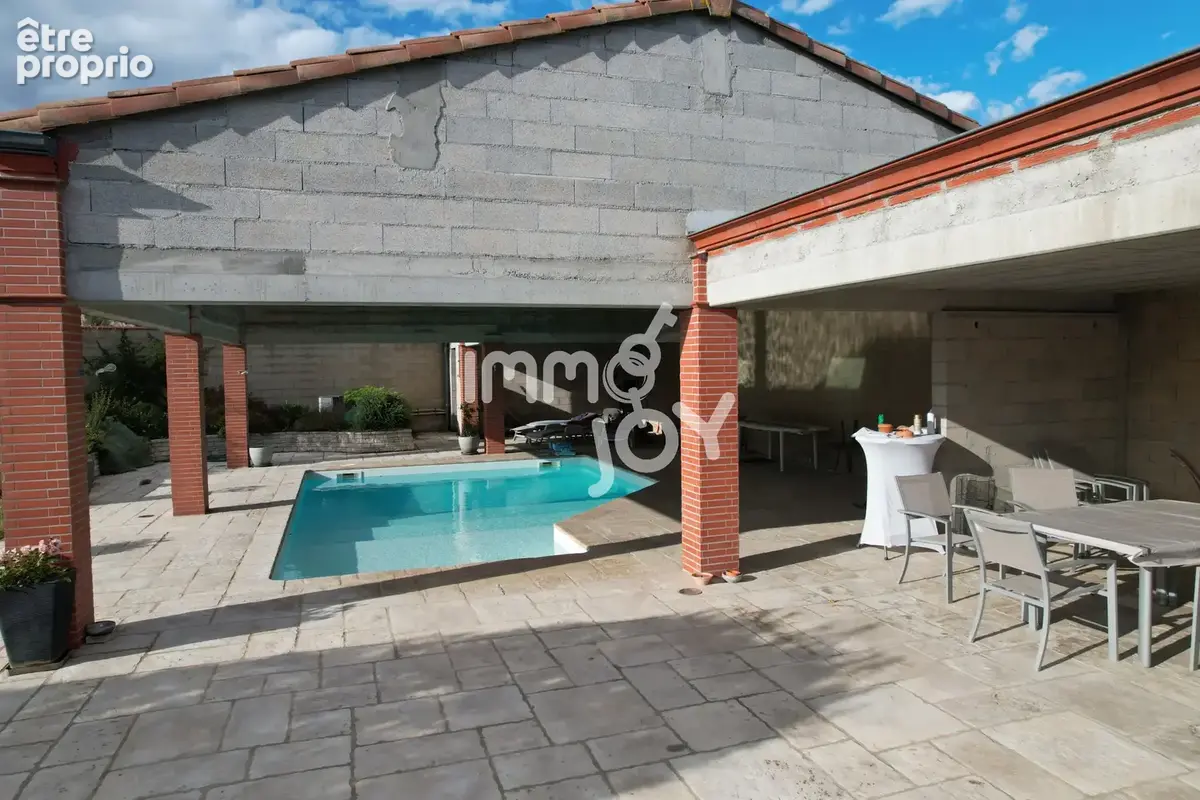 Brax - propriété d'exception 323m2 - 1716m2 - piscine couverte - photo 5