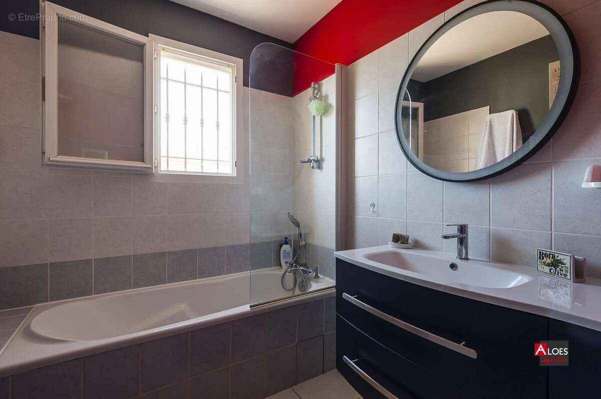 Maison à AIGUES-MORTES