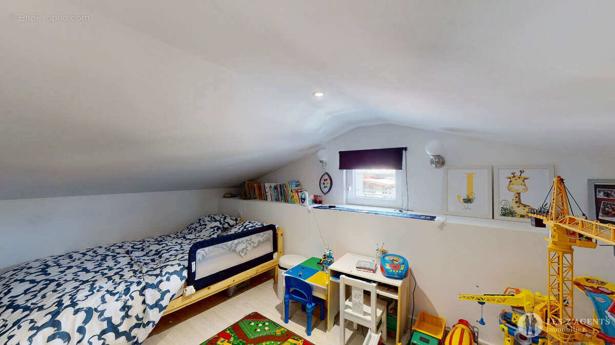 Maison Echirolles 5 pièces 105m² sur 413m² de terrain - photo 13