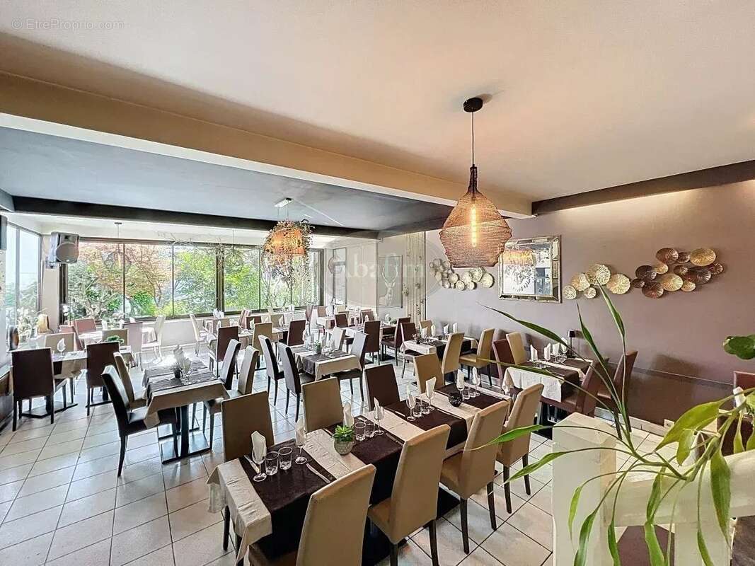 Commerce à SAINT-GAUDENS