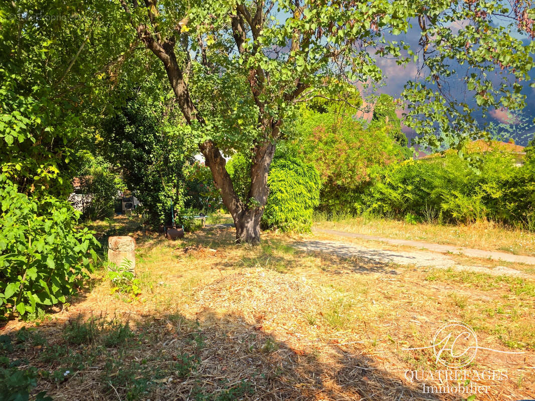 Maison de plain pied, avec un grand jardin - photo 14