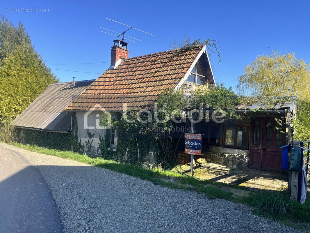 Maison à SAINT-VIGOR-DES-MONTS