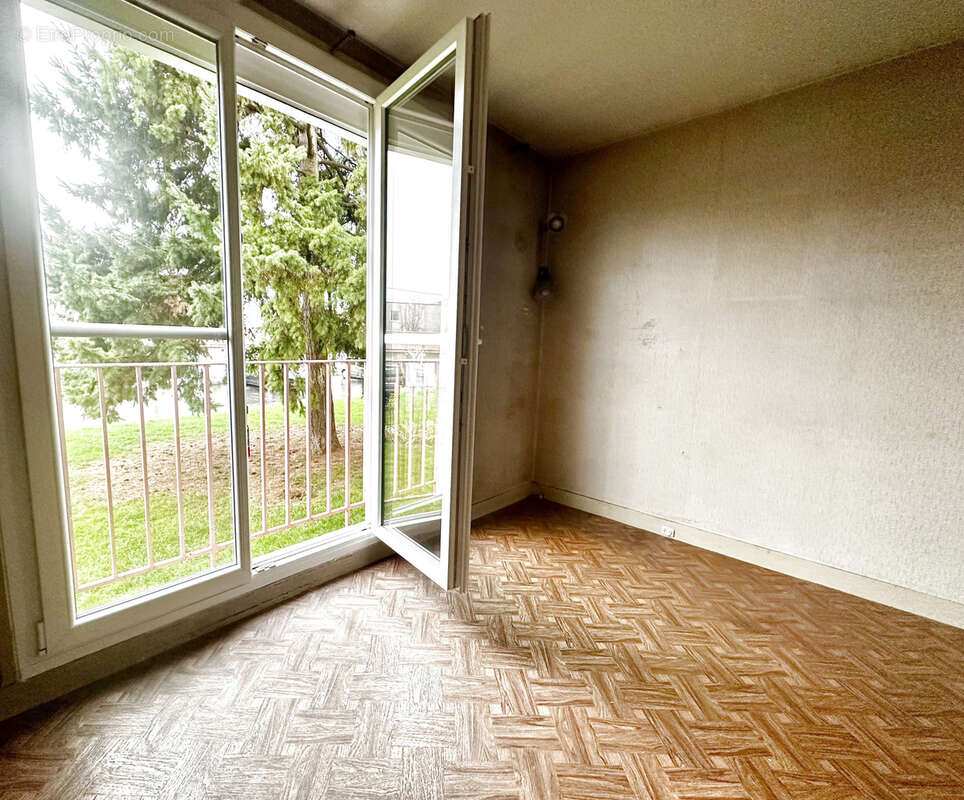 Appartement à VITRY-SUR-SEINE