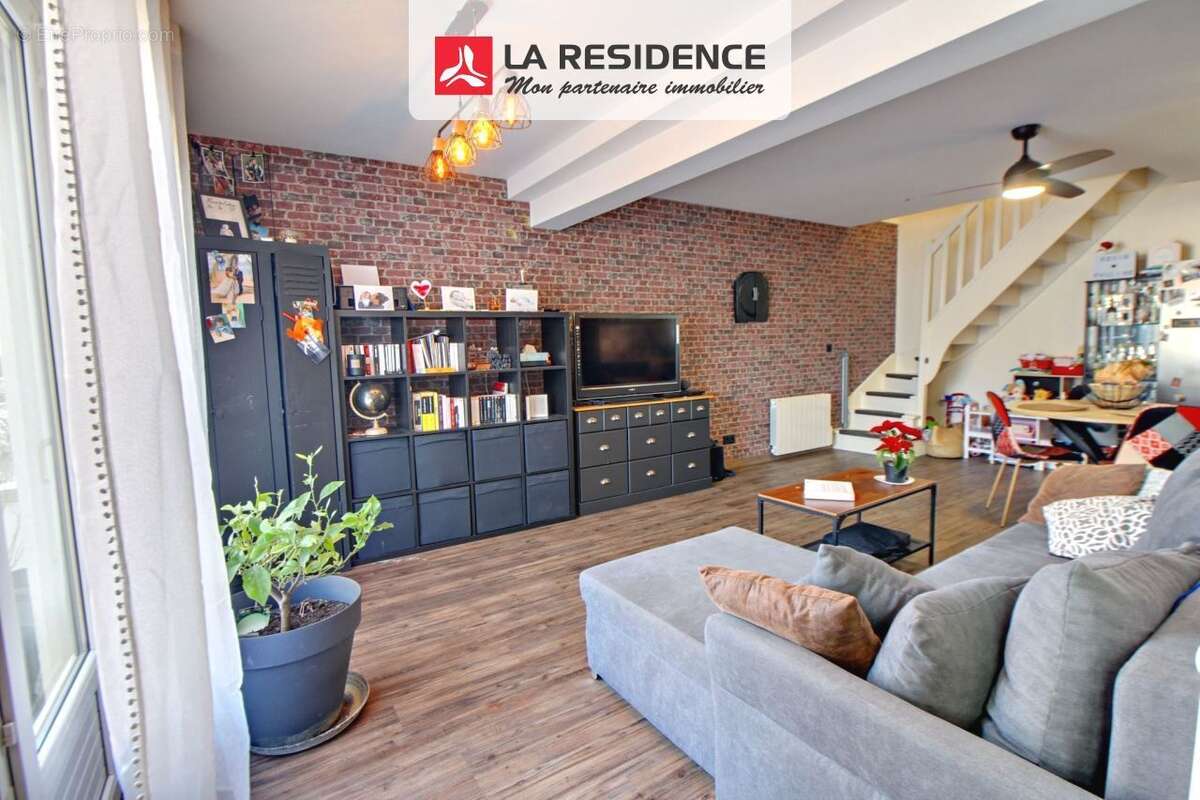 Appartement à MANTES-LA-VILLE