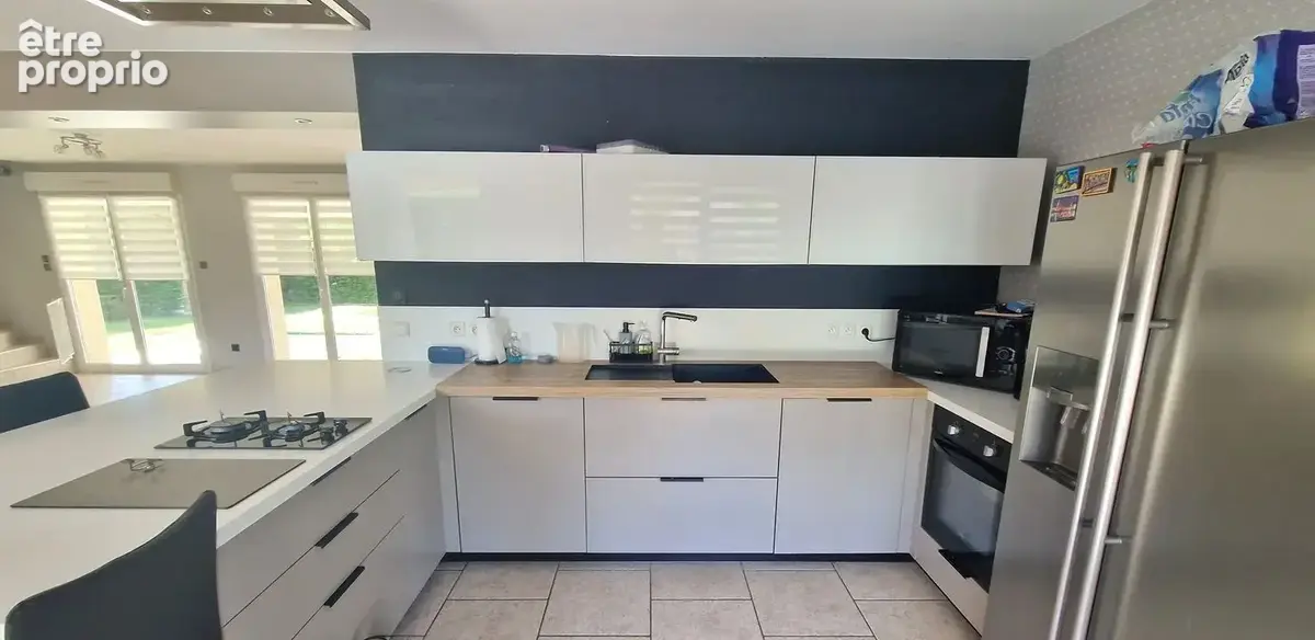 Maison 6 pièces 177 m² à vendre à Genas (69740) - photo 5