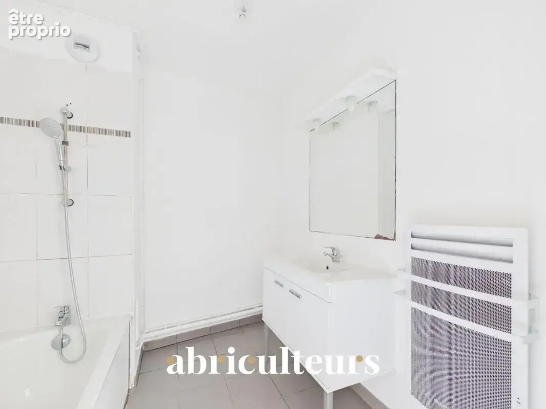 Appartement T3 de 70 m² avec terrasse et jardin - Résidence de standing à Survilliers (95) - photo 15