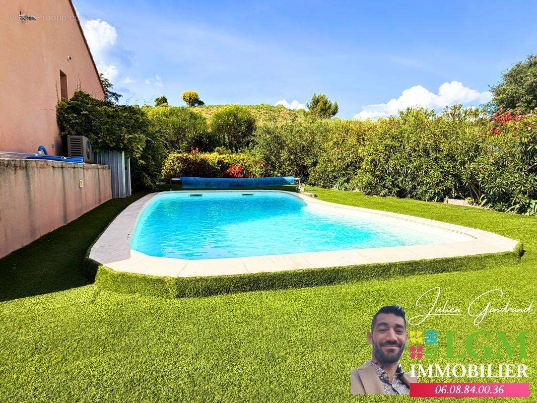 NÎMES - PETIT VEDELIN  - Maison contemporaine d’exception avec piscine chauffée & grand garage - 156 m² de confort et de lumière - photo 14