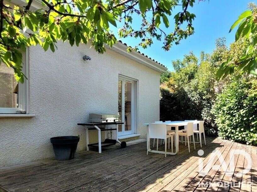 Maison 164 m² à Grabels  - photo 9