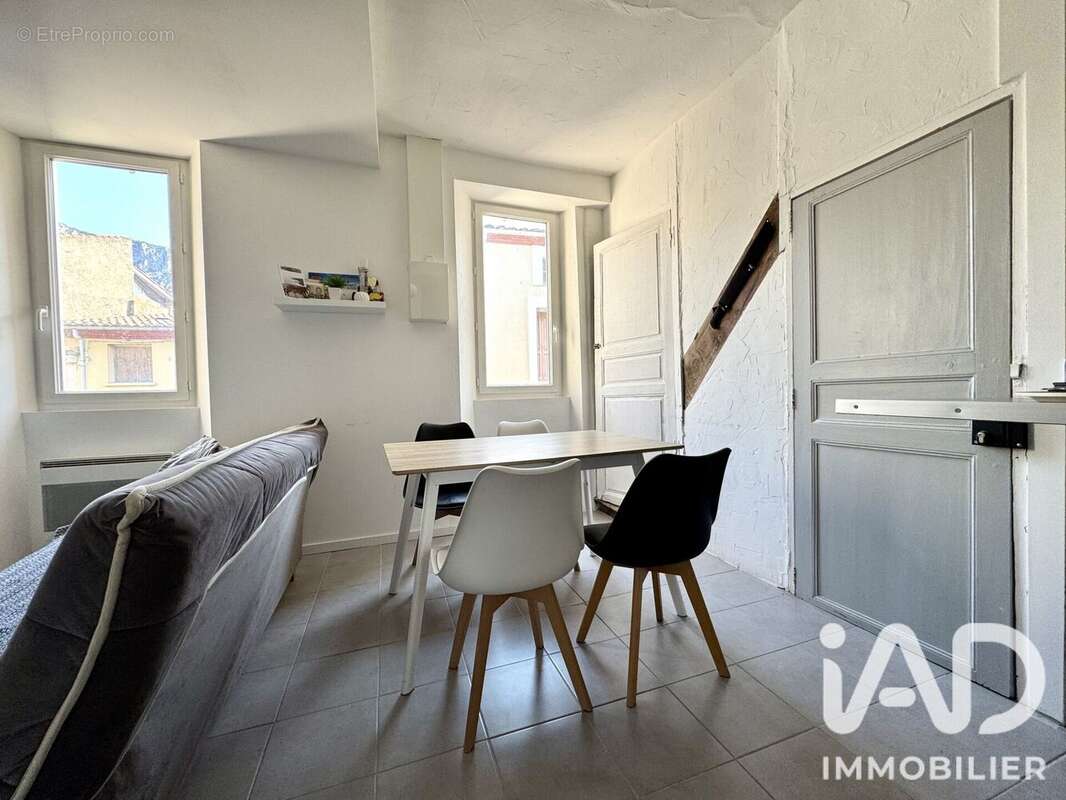 Maison 120 m² à Maury  - photo 2