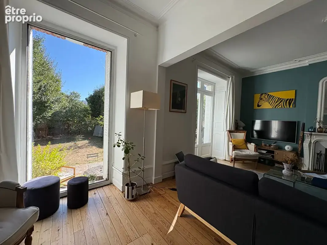 Maison de caractère de 156 m² avec 5 chambres, un jardin et un passage vélos - photo 6