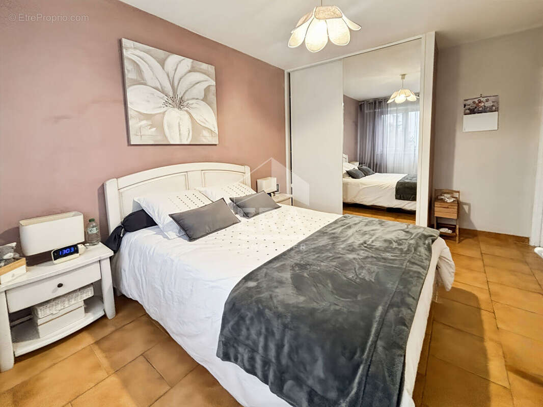 Appartement à MARSEILLE-13E