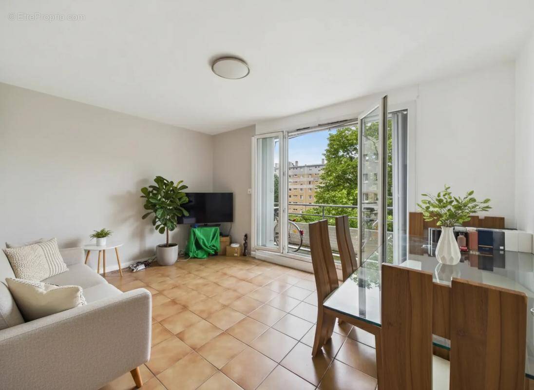 Appartement à NOISY-LE-GRAND