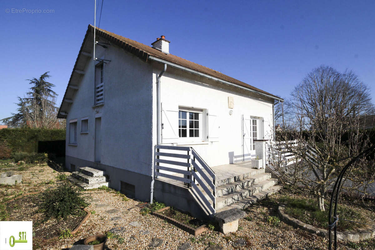 Photo 1 - Maison à CHATILLON-COLIGNY