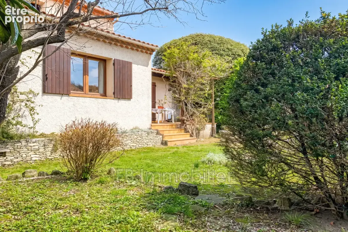 Maison 4 pièces 122 m² à vendre à Eyguieres (13430) - photo 5