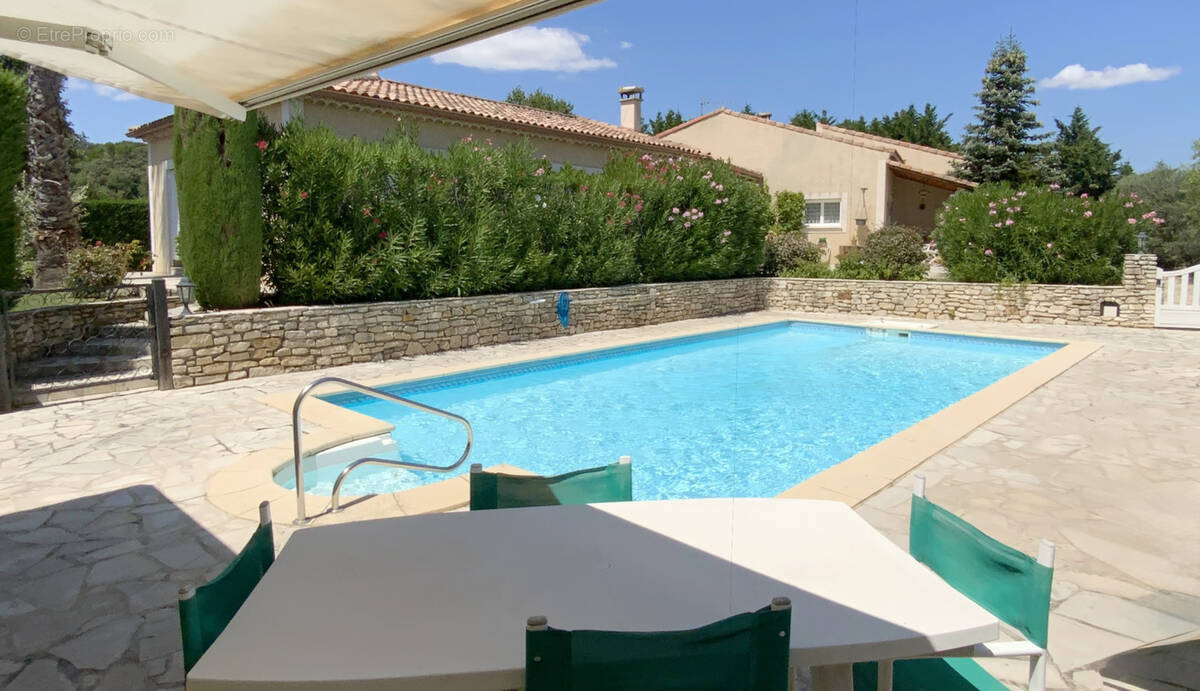Maison à UZES