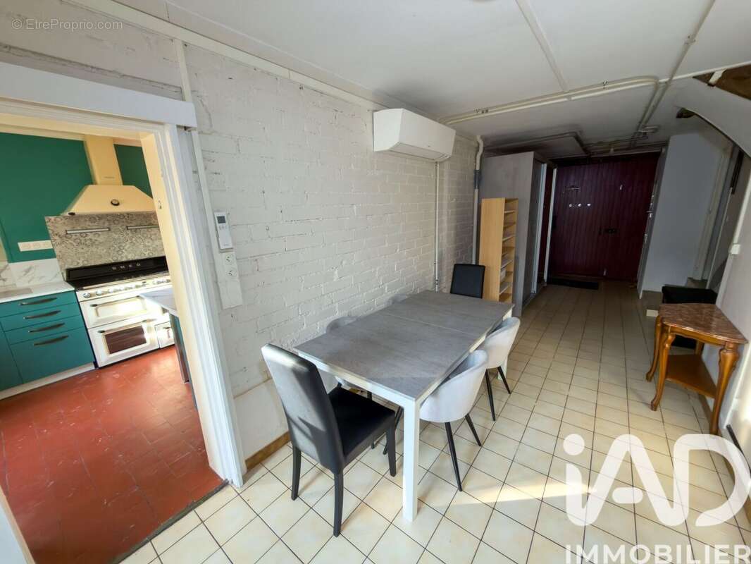 Maison 169 m² à Villeseneux  - photo 8