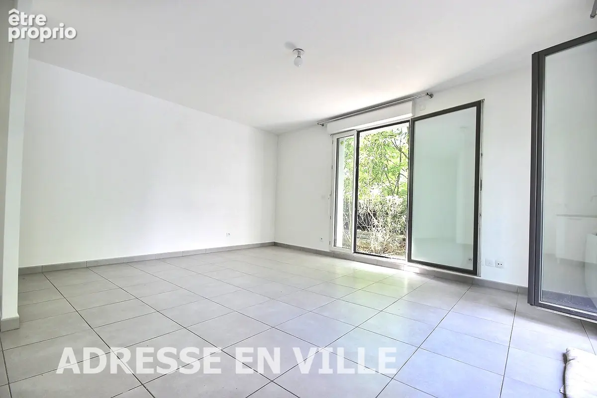 Jardin privatif de 44m2 en bordure de Parc Marguertite Yourcenar - photo 9