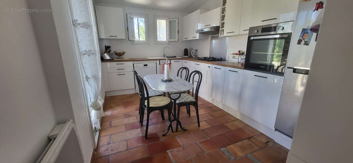 Maison à ROGNAC