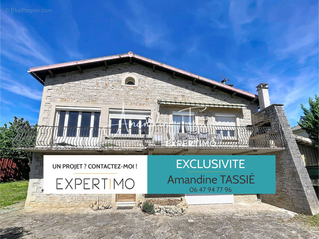 Maison à AGUESSAC