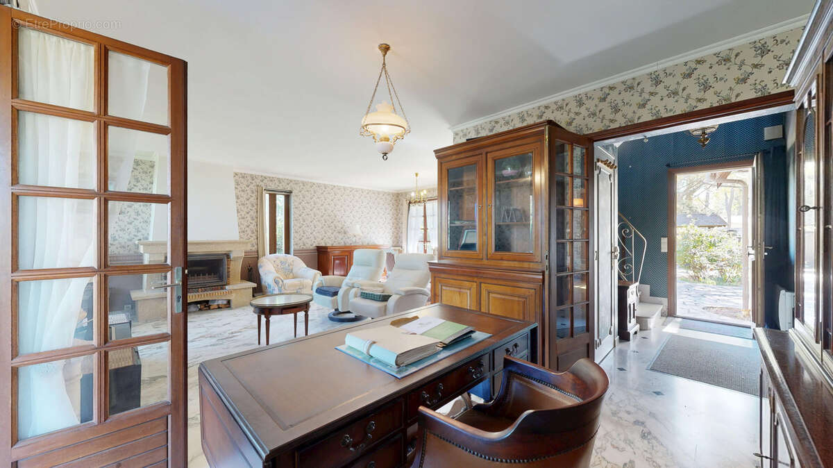 Maison à PLAISIR