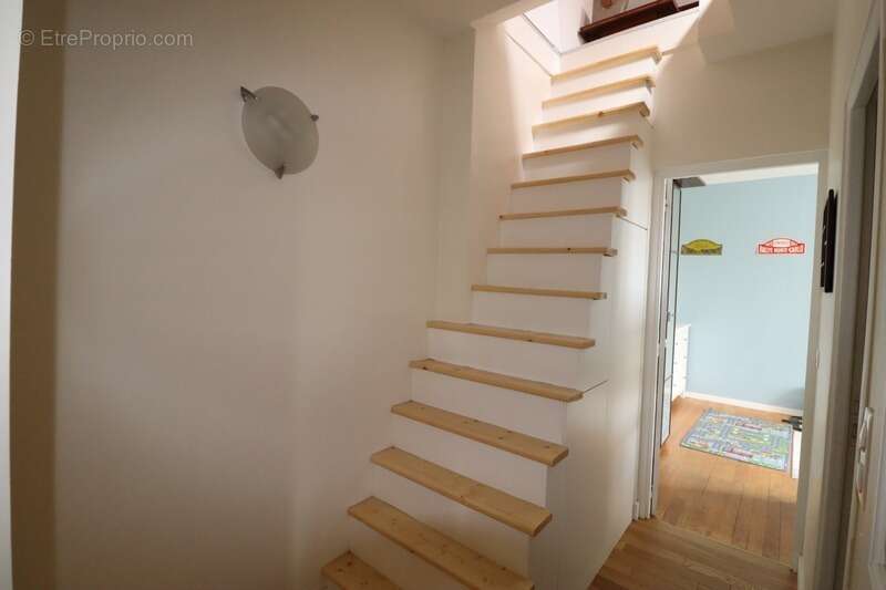 Maison à vendre 5 pièces CHATOU (78) - photo 15