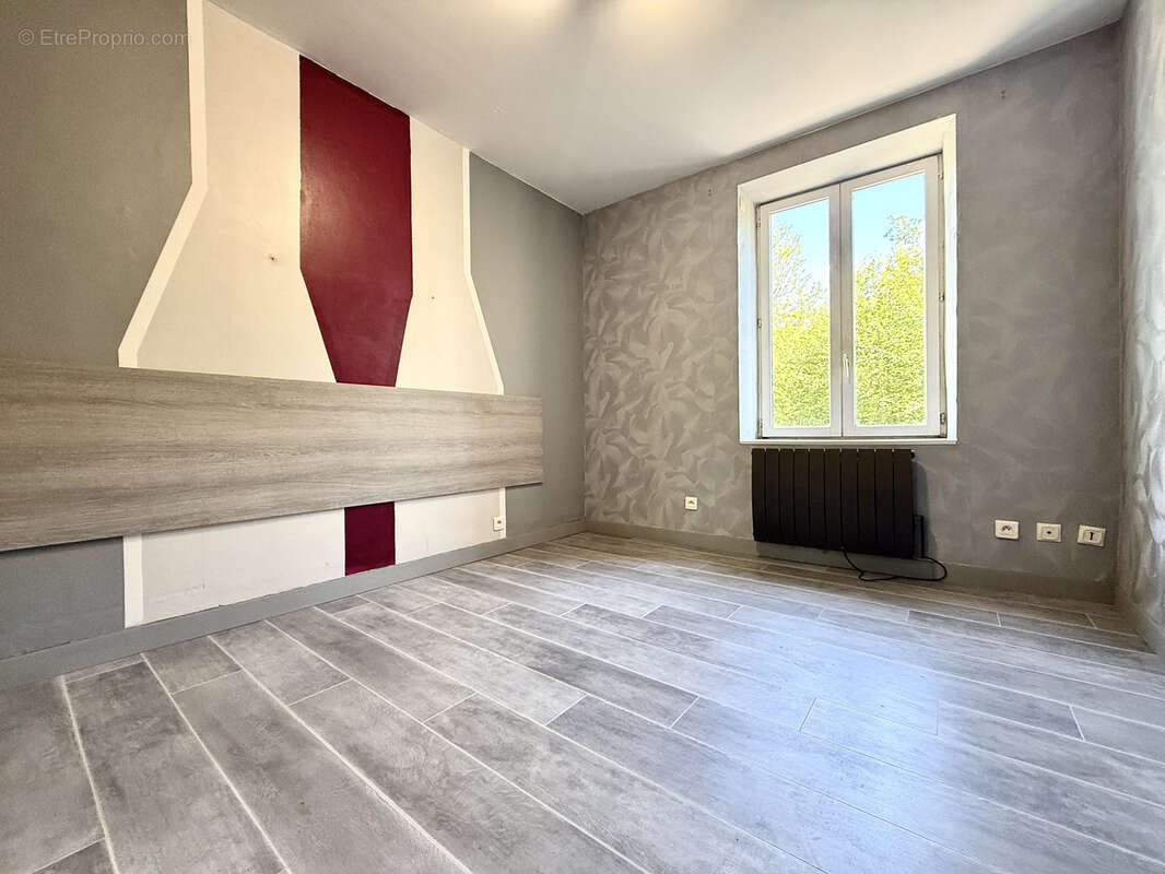 Appartement à VERIN