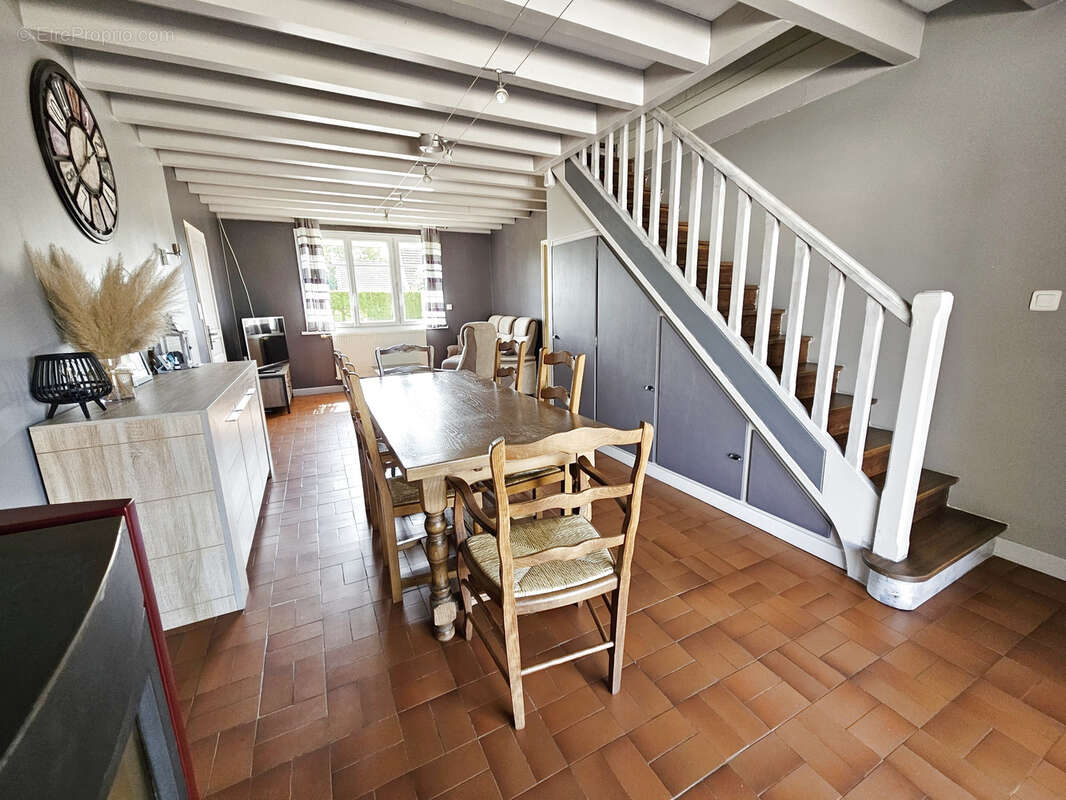 Maison à PONTOUX