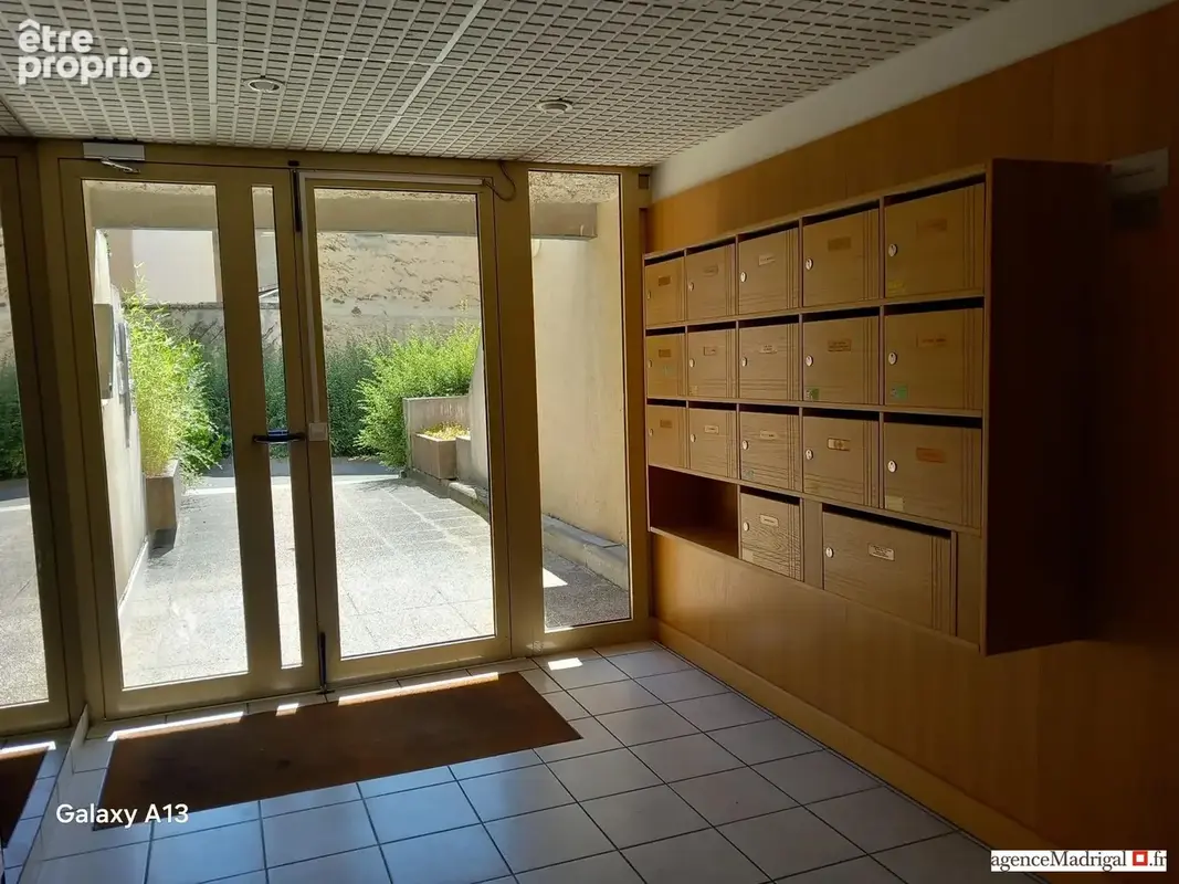 Appartement 53 m² à Voiron  - photo 9