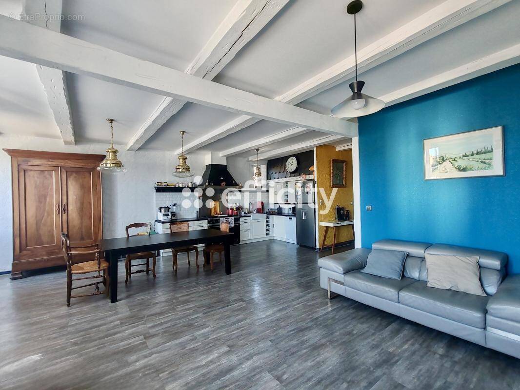 Maison à MARSEILLE-10E