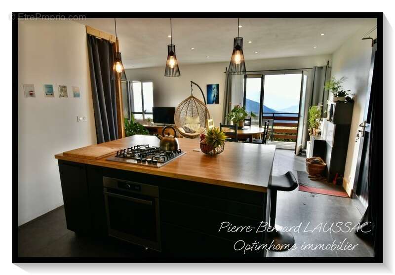 Maison à SAINT-MARTIN-D&#039;URIAGE