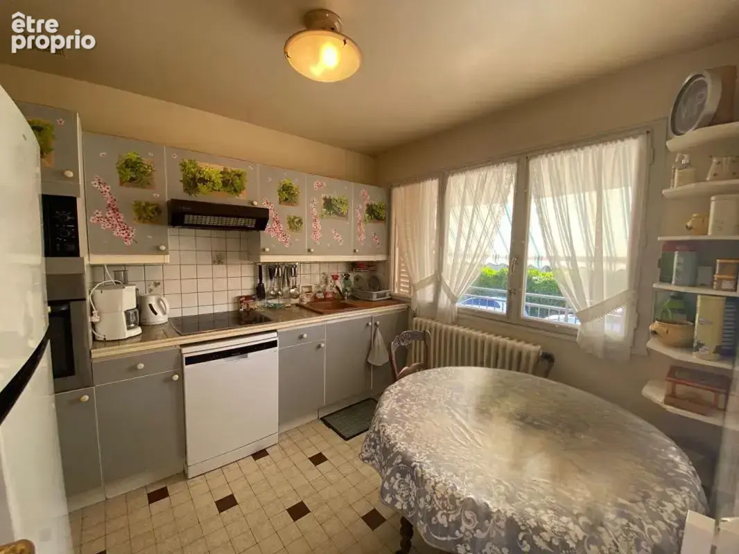 Maison Villeneuve L Archeveque 6 pièce(s) 83 m2 - photo 2