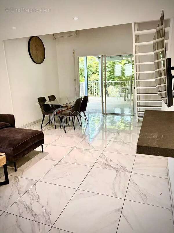 Appartement à SAINT-MARTIN