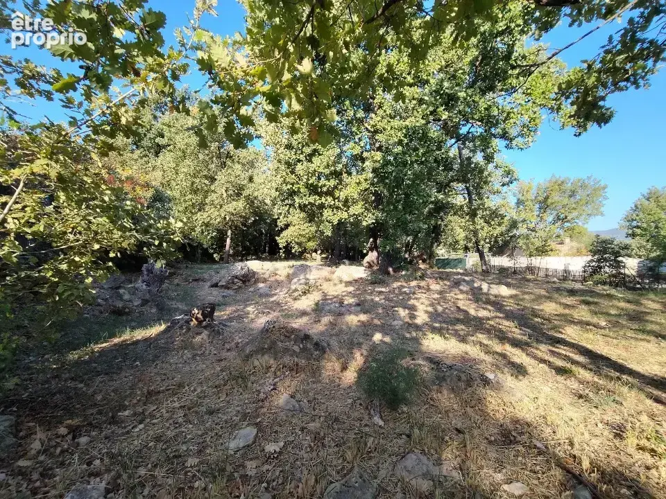 Terrain 981 m² à vendre à La Celle (83170) - photo 3