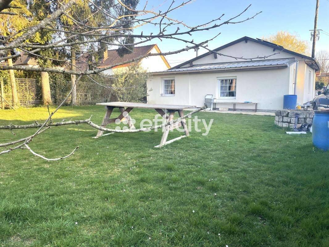 Maison à SAINTE-GENEVIEVE