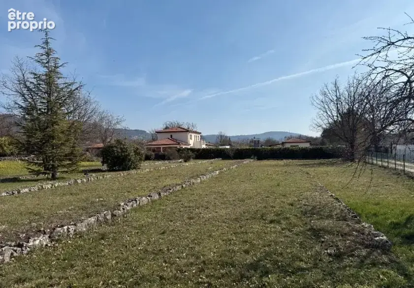 Terrain à SAINT-CEZAIRE-SUR-SIAGNE