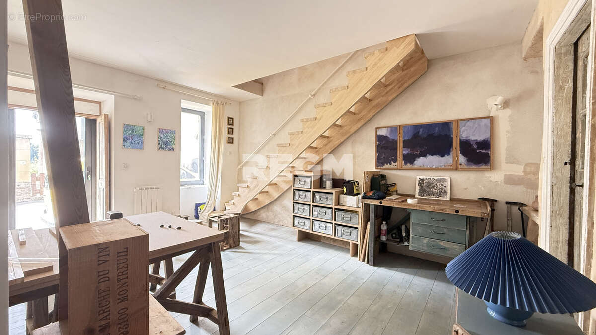 Maison à LE POMPIDOU