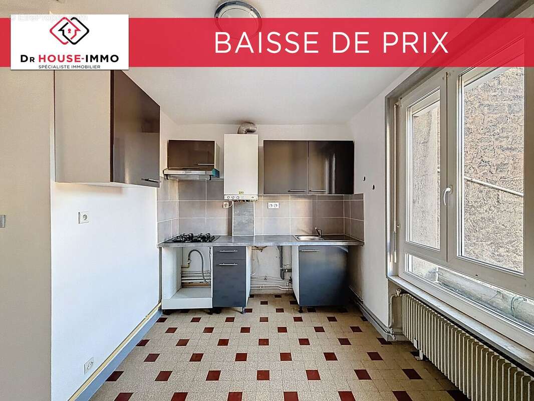 Appartement à LE CHAMBON-FEUGEROLLES