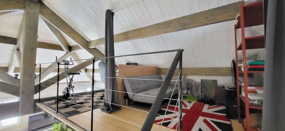 Maison à MONTAMEL