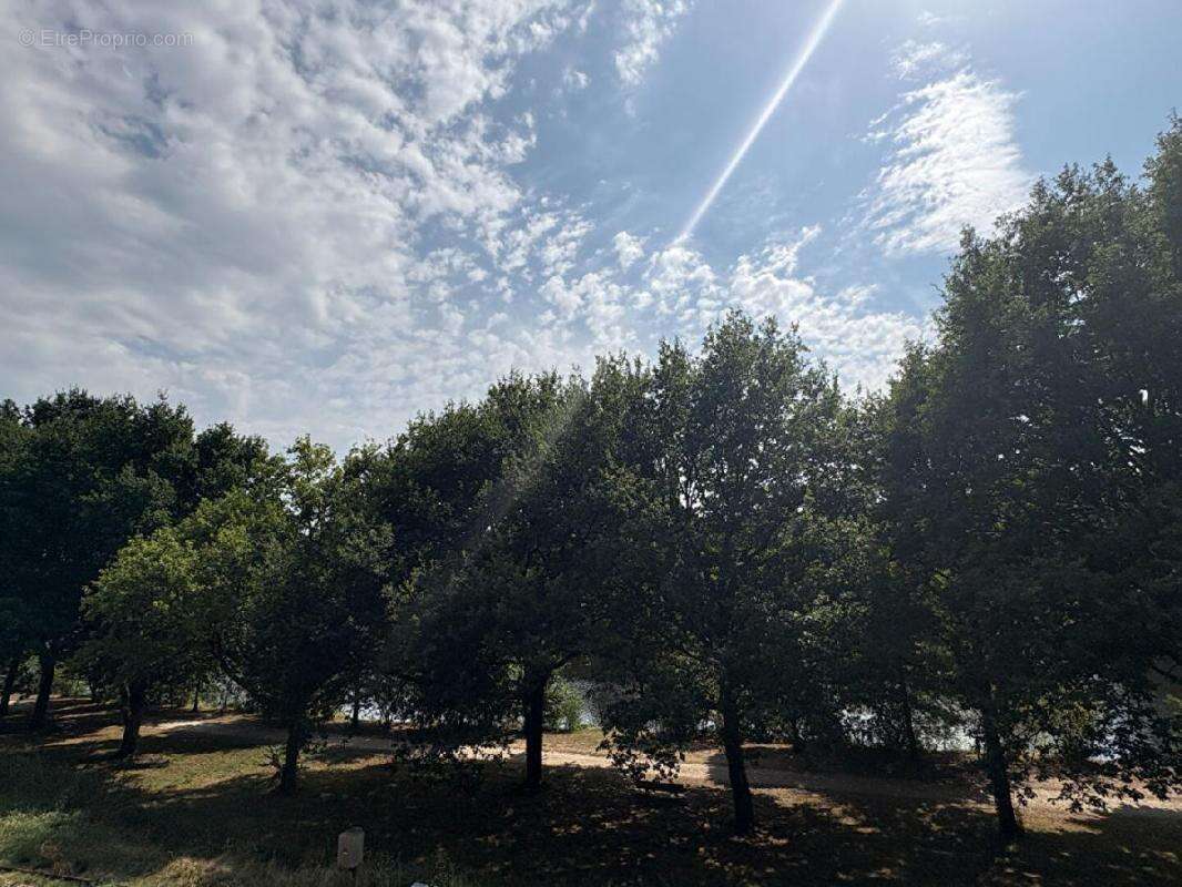 Maison à AIXE-SUR-VIENNE