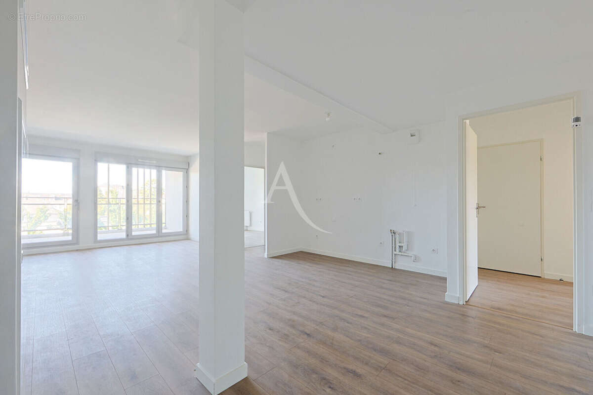 Appartement à SAINT-JEAN-DE-BRAYE