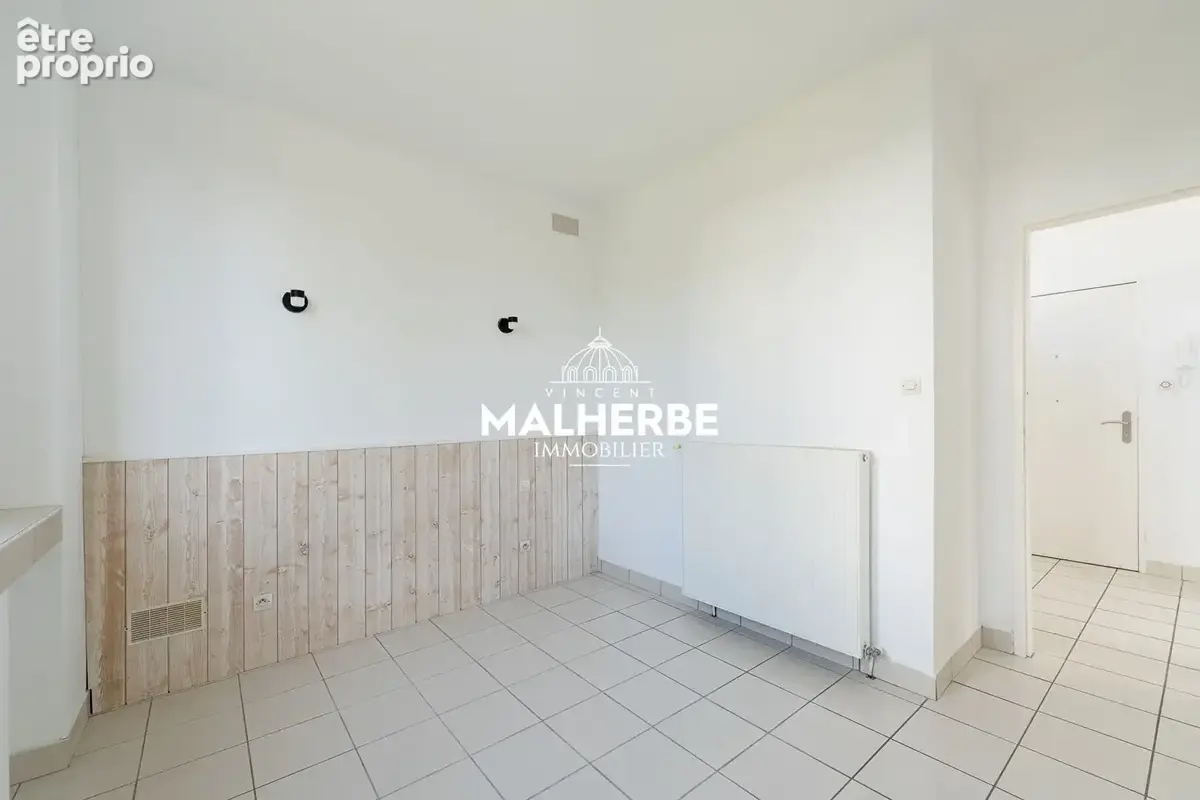 Appartement lumineux avec terrasse et parking - photo 10