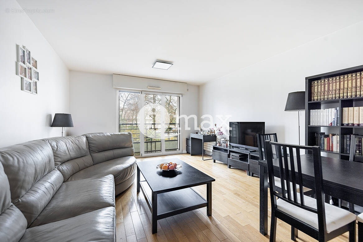 Appartement à LEVALLOIS-PERRET