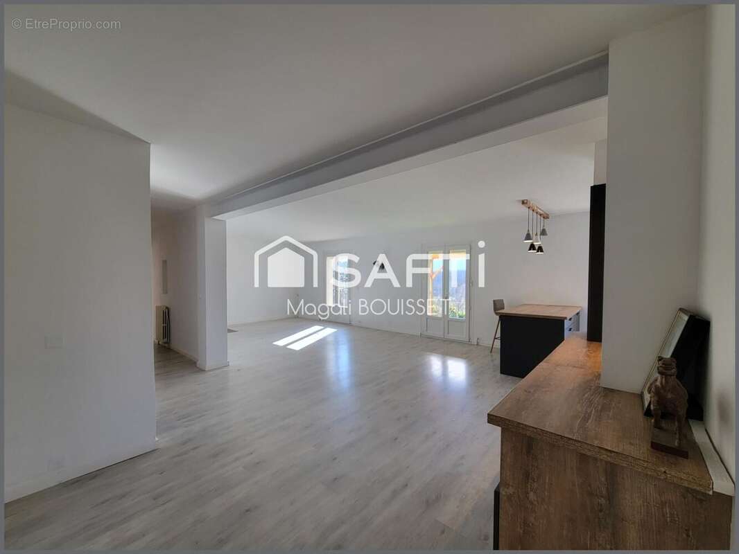 Maison 179 m² à Landorthe  - photo 8