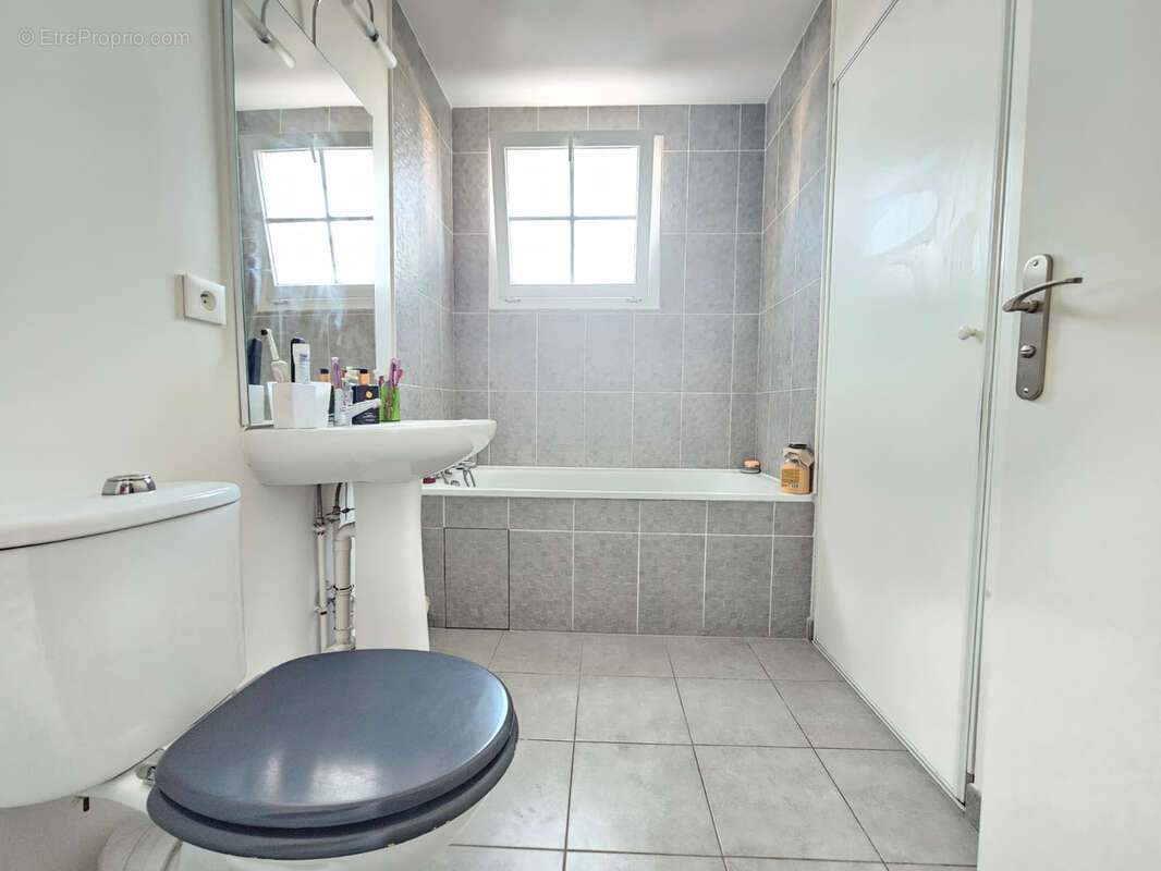 Maison à MAROLLES-EN-HUREPOIX