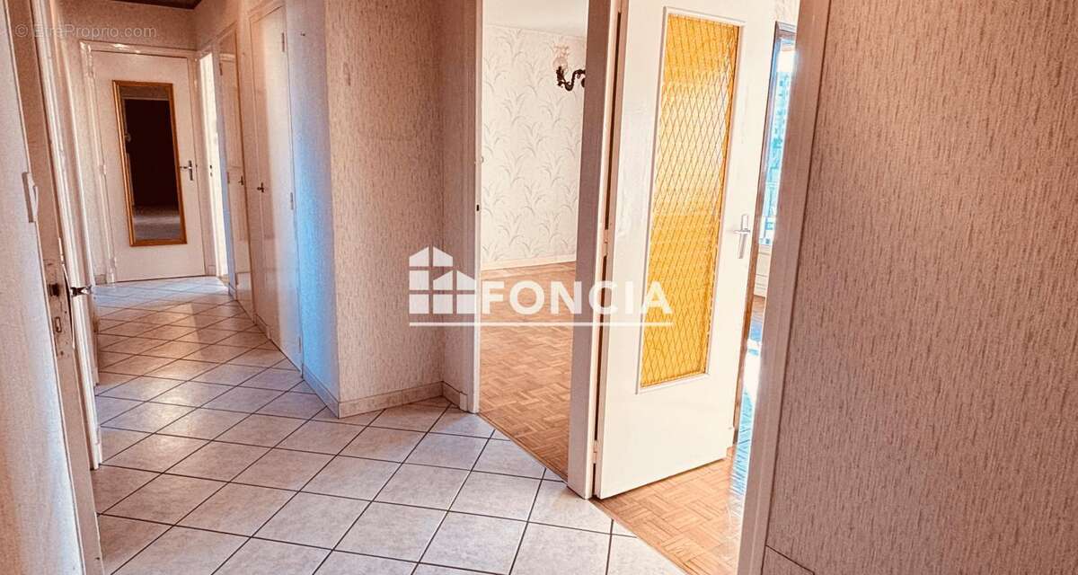 Appartement à ECHIROLLES