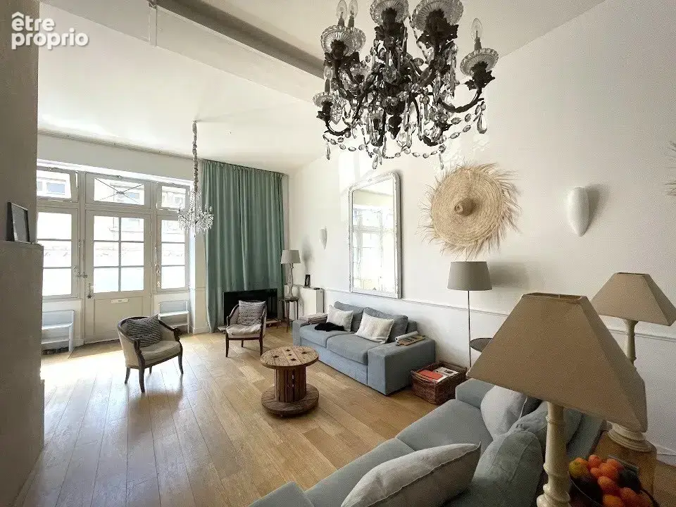 Élégant loft aux volumes remarquables dans le quartier Saint-Louis - photo 4