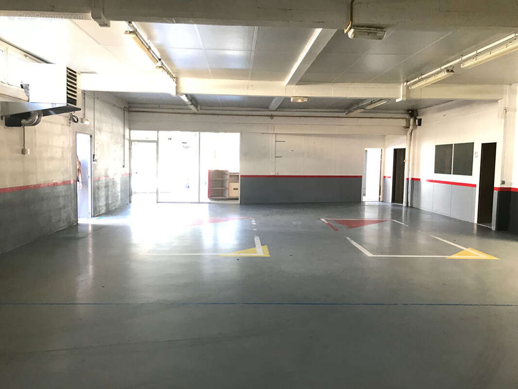 Commerce à POITIERS